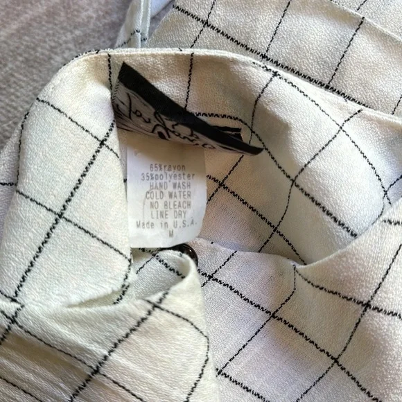 Vintage Ivory High Neckline Off White Button Front Vest Top - Picture 7 of 8